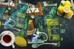 500-Piece Puzzles^Fred 500 PIECE PUZZLE: MOTH GIRL