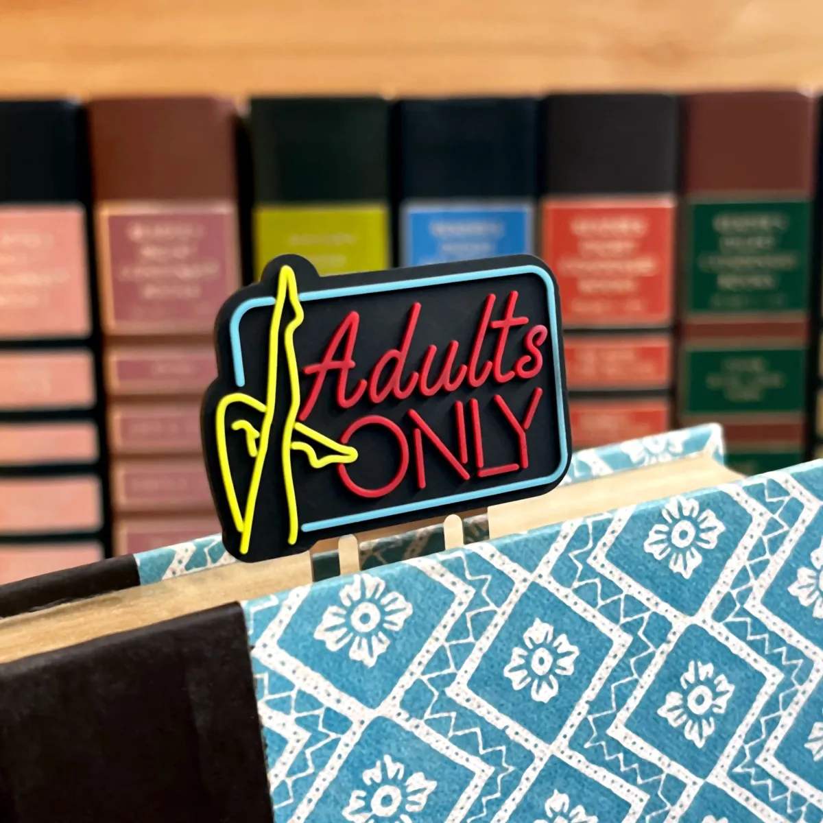Bookmarks^Fred LIGHT READING | Bookmarks