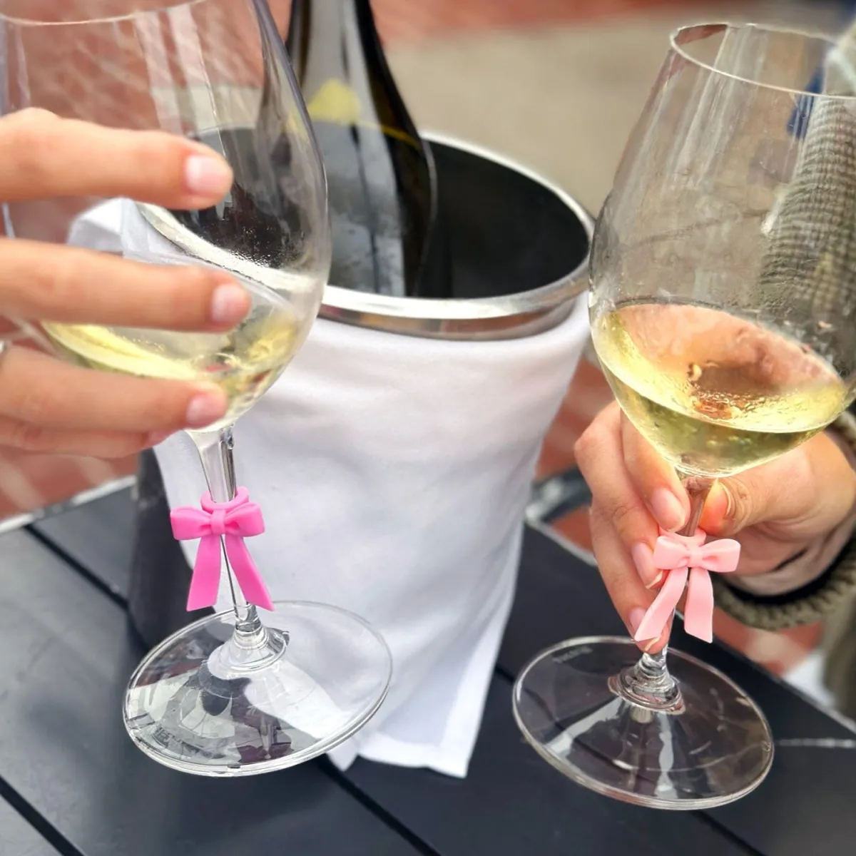 Drink Markers^Fred TIE ONE ON | Bow Drink Markers